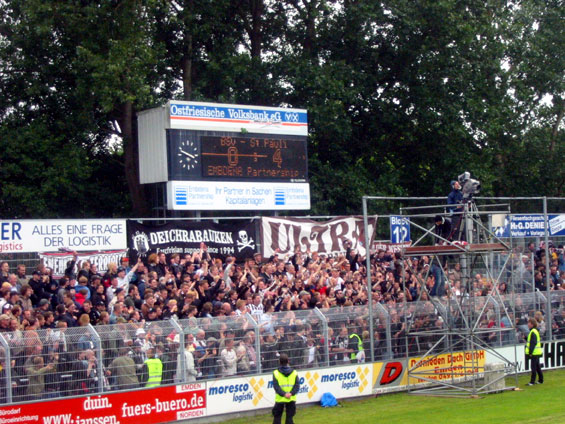 Kickers Emden vs FC St. Pauli (0-4)