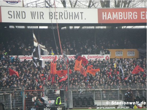 FC St. Pauli vs 1. FC Köln (3-0)