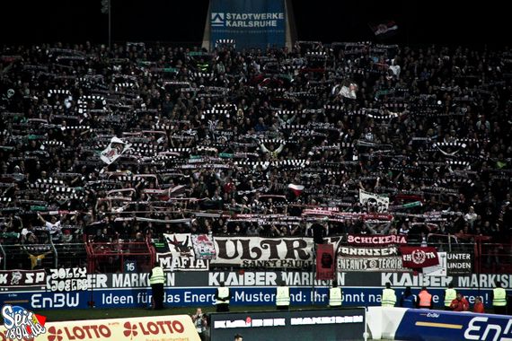 Karlsruher SC vs FC St. Pauli (0-2)