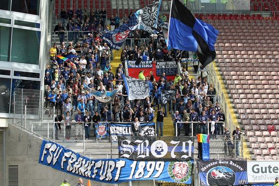 1. FC Kaiserslautern vs FSV Frankfurt (3-2)