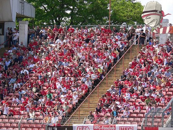 Hallescher FC vs VfB 09 Pößneck (0-2)