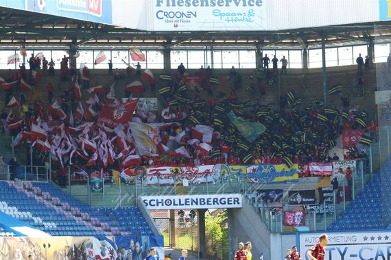 FC Hansa Rostock vs Hallescher FC (4-2)