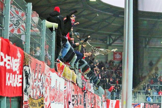 Hallescher FC vs SG Sonnenhof-Großaspach (2-0)