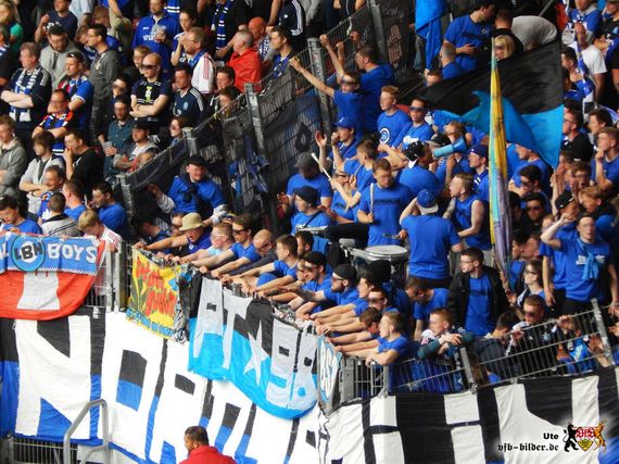 VfB Stuttgart vs Hamburger SV (2-1)