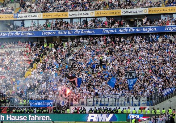 Eintracht Frankfurt vs Hamburger SV (3-0)