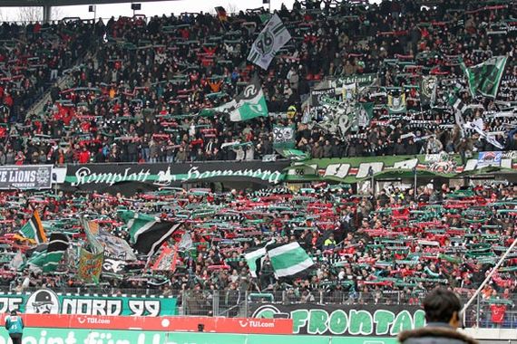 Hannover 96 vs 1. FC Kaiserslautern (3-0)