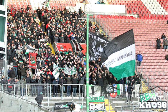 1. FC Kaiserslautern vs Hannover 96 (1-1)