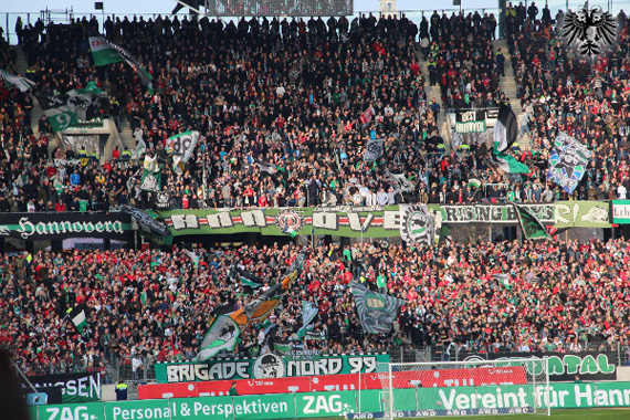 Hannover 96 vs FC Augsburg (2-2)