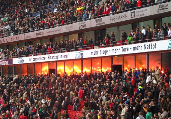 Hannover 96 vs 1. FC Kaiserslautern (2-1)