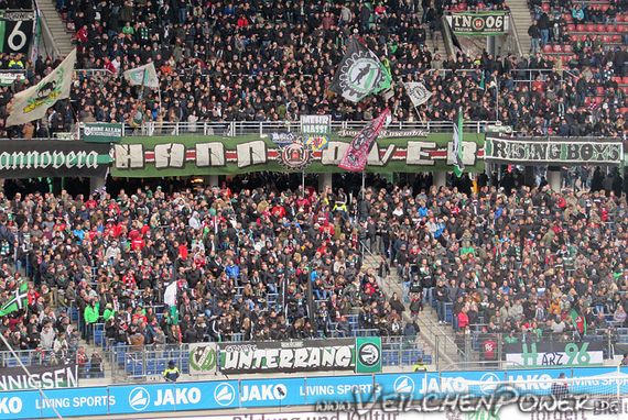 Hannover 96 vs FC Erzgebirge Aue (2-0)