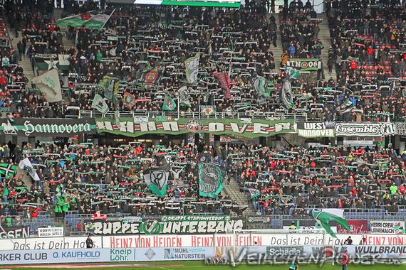 Hannover 96 vs FC Erzgebirge Aue (3-2)