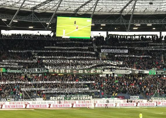 Hannover 96 vs SV Wehen Wiesbaden (2-2)