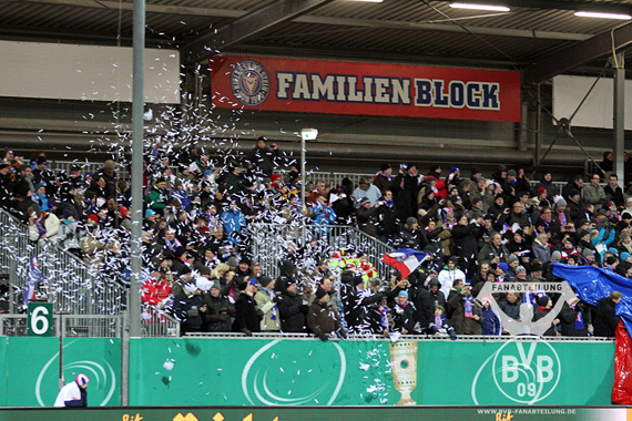 Holstein Kiel vs Borussia Dortmund (0-4)