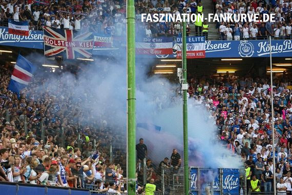 Hamburger SV vs Holstein Kiel (0-3)