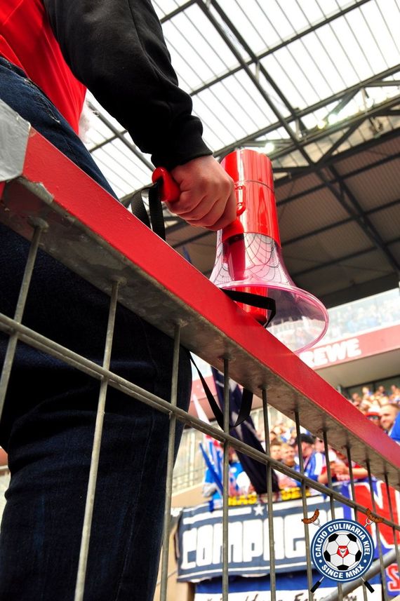 1. FC Köln vs Holstein Kiel (4-0)