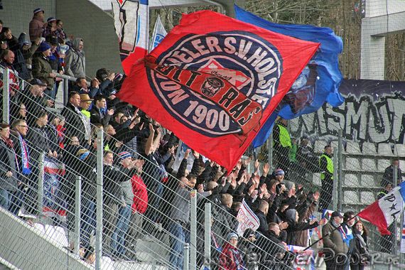 FC Erzgebirge Aue vs Holstein Kiel (1-2)
