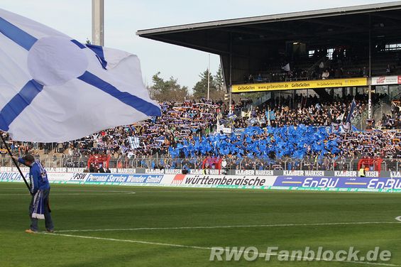 Karlsruher SC vs Rot-Weiß Oberhausen (4-0)
