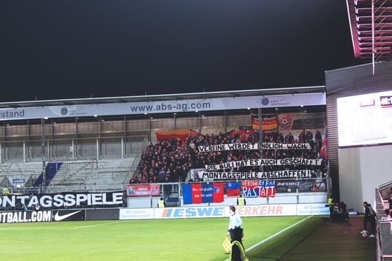SV Wehen Wiesbaden vs KFC Uerdingen (0-2)