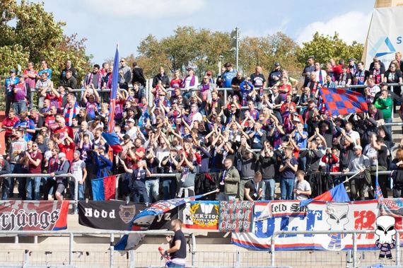 Karlsruher SC vs KFC Uerdingen 05 (2-0)