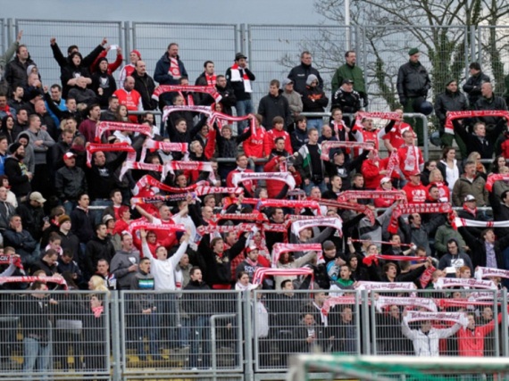 KSV Hessen Kassel vs Offenbacher FC Kickers (0-2)