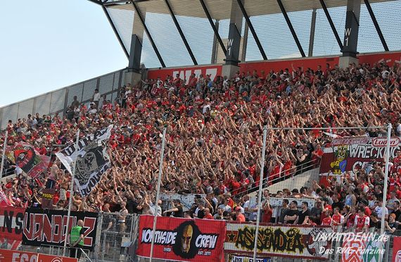 Rot-Weiss Essen vs Rot-Weiß Oberhausen (0-2)