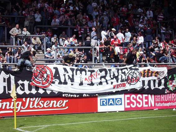 Rot-Weiss Essen vs Rot-Weiß Oberhausen (2-1)