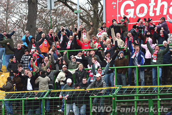 FC Rot-Weiß Erfurt vs Rot-Weiß Oberhausen (1-2)