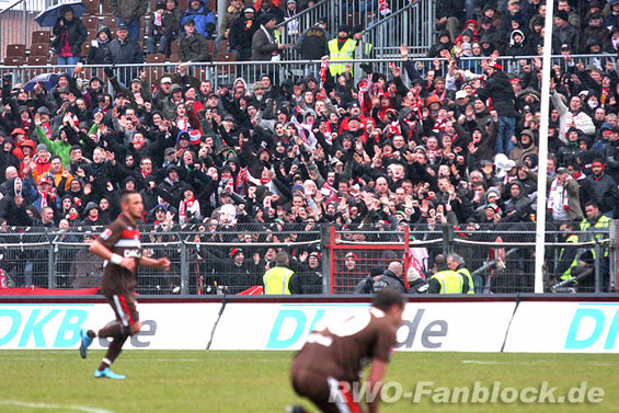 FC St. Pauli vs Rot-Weiß Oberhausen (5-3)