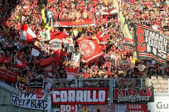 1. FC Kaiserslautern vs SC Freiburg (0-2)