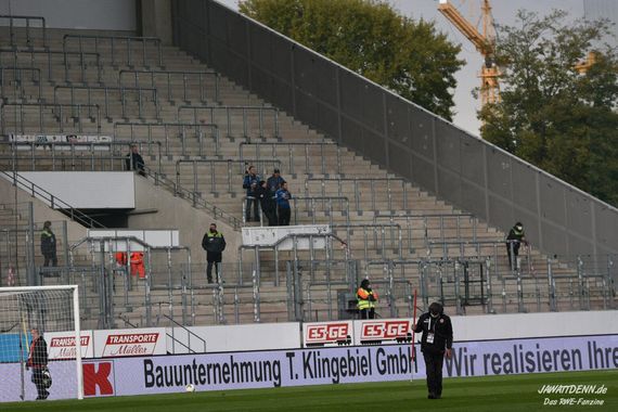 Rot-Weiss Essen vs SC Wiedenbrück 2000 (0-0)