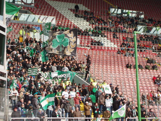 1. FC Kaiserslautern vs SpVgg Fürth (1-2)