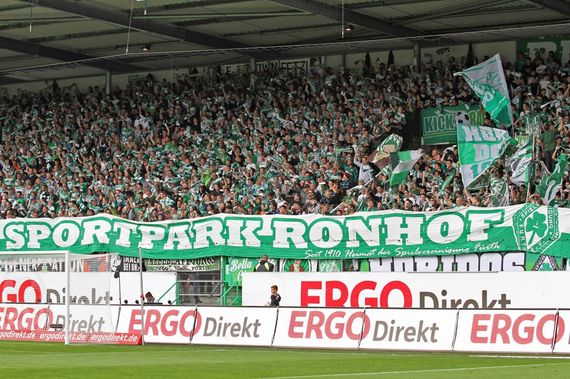 SpVgg Fürth vs 1. FC Kaiserslautern (2-1)