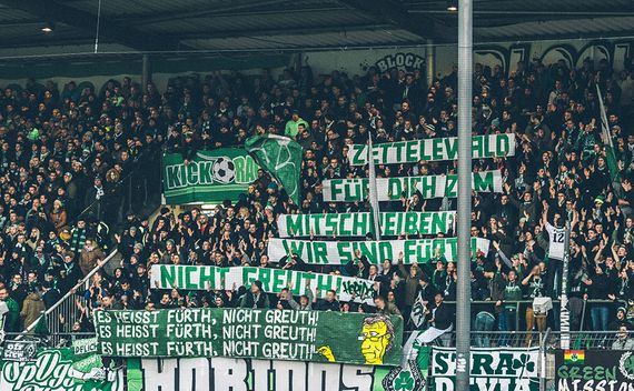 SpVgg Fürth vs FC St. Pauli (0-2)