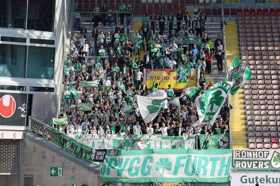 1. FC Kaiserslautern vs SpVgg Fürth (2-0)