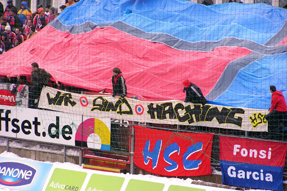 SpVgg Unterhaching vs Karlsruher SC (4-1)