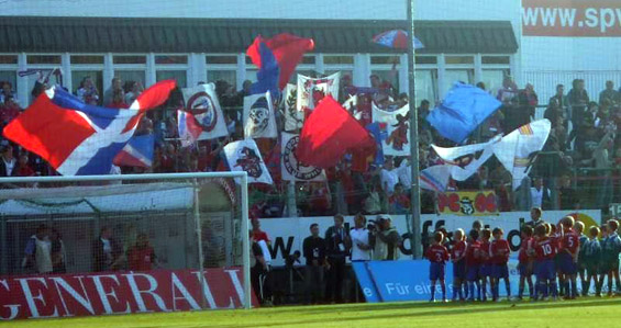 SpVgg Unterhaching vs 1. FC Kaiserslautern (1-1)
