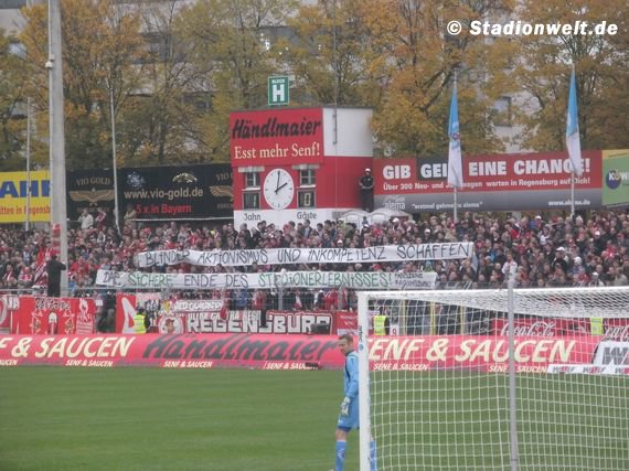 SSV Jahn Regensburg vs 1. FC Köln (2-3)