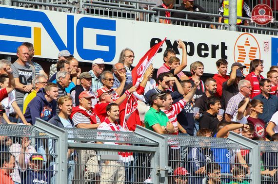 SSV Jahn Regensburg vs FC Hansa Rostock (4-4)