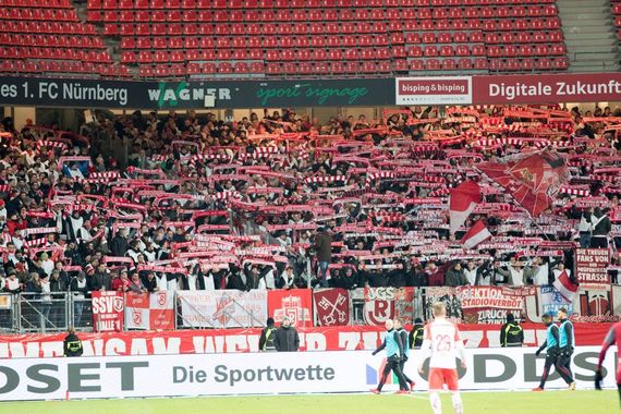 1. FC Nürnberg vs SSV Jahn Regensburg (2-2)