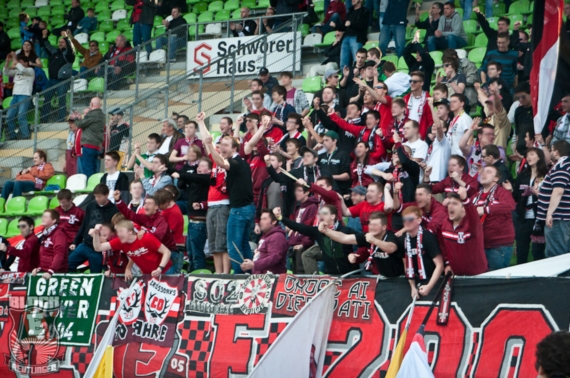 SSV Reutlingen 05 vs Stuttgarter Kickers II (4-2)