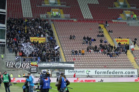 1. FC Kaiserslautern vs SV Sandhausen (1-0)