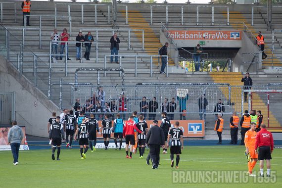 Eintracht Braunschweig vs SV Sandhausen (1-1)