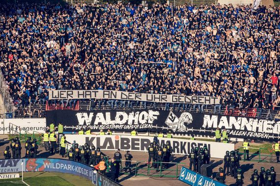 Karlsruher SC vs SV Waldhof Mannheim 07 (2-0)