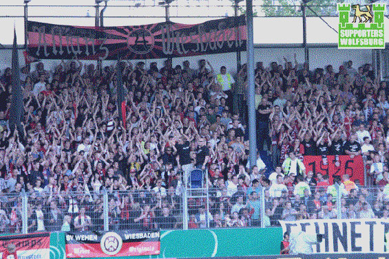 SV Wehen Wiesbaden vs VfL Wolfsburg (1-4)