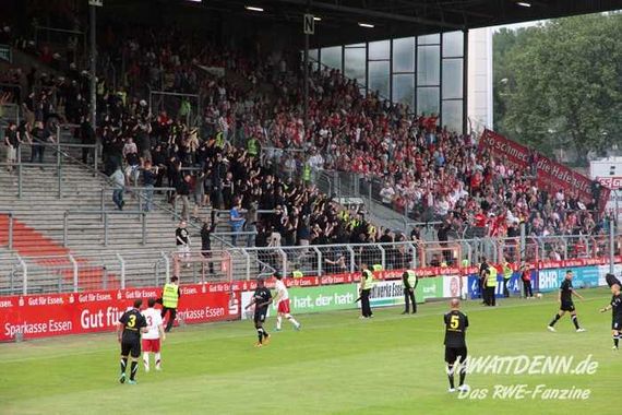 Rot-Weiss Essen vs TSV Alemannia Aachen II (1-1)