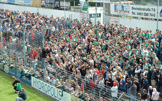 VfB Lübeck vs 1. FC Köln II (4-1)