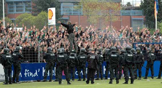 Holstein Kiel vs VfB Lübeck (4-1)