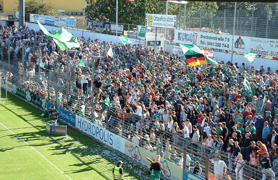VfB Lübeck vs FC Rot-Weiß Erfurt (2-1)