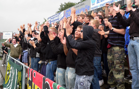 Kickers Emden vs VfB Lübeck (0-1)