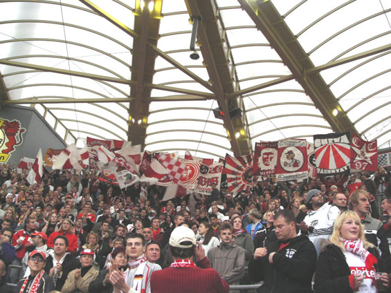 Bayer 04 Leverkusen vs VfB Stuttgart (1-1)